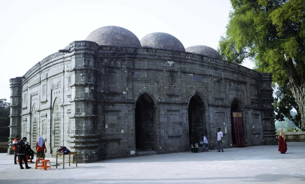 Kusumba Mosque, Naogaon district