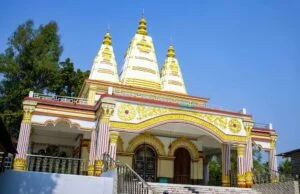 Sri Sri Raghunath Jiu Mandir in Mohadevpur, Naogaon
