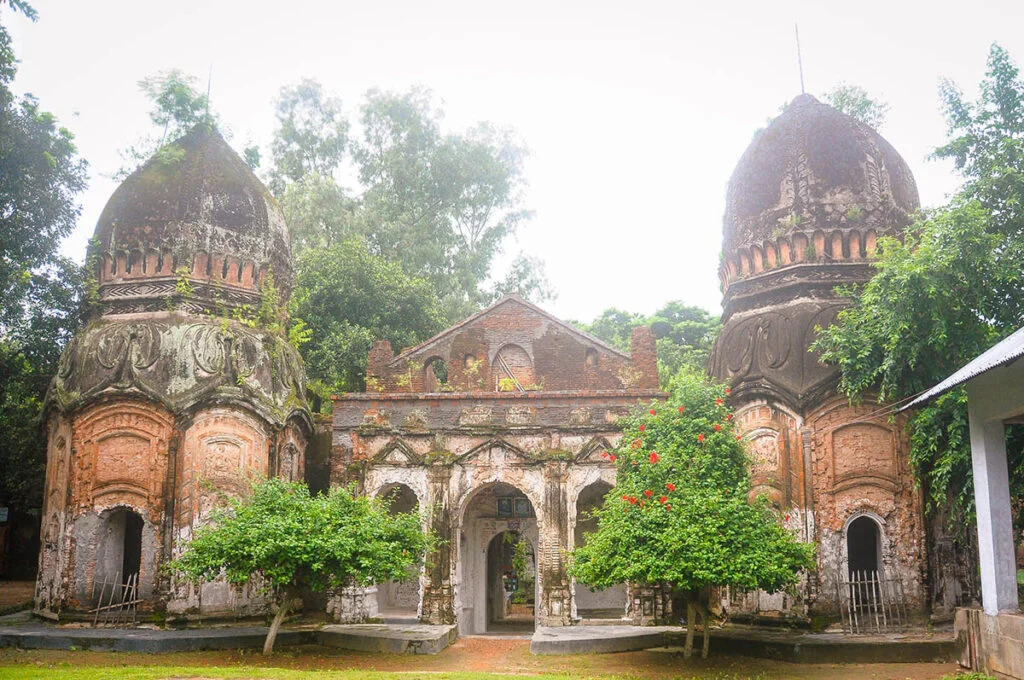 Mandir inside the Balihar Palace complex.