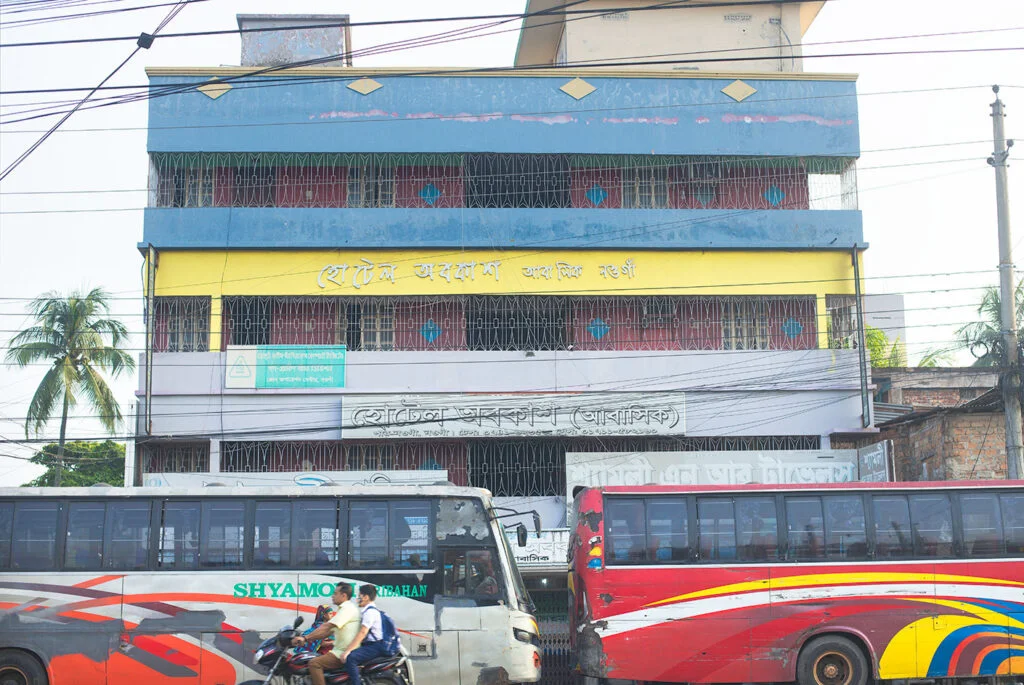 Hotel Obokash located on the main road near Dhaka Bus Stand in Par-Naogaon.